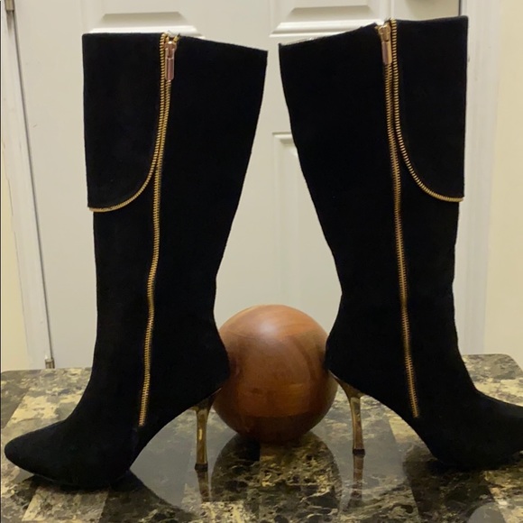 mark. Shoes - 💥Winter Sale💥MarkbyAvon/Black Sassy Gold Boots9